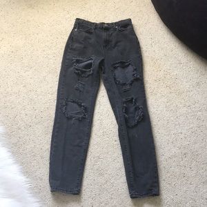 black mom jeans